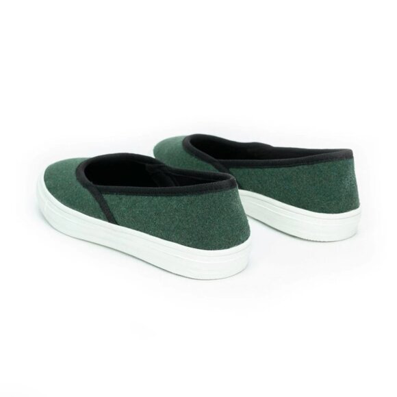 Crossover Sneaker Flat in Green - Picture 5 of 12